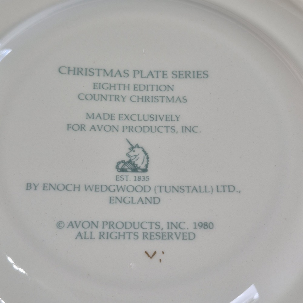 Avon Christmas Plate "Country Christmas" 1980- Vtg 8th Edition 22k gold trim - Picture 16 of 16